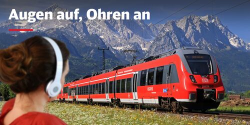 DB Regio Zug vor Bergpanorama mit Frau mit Kopfhörern