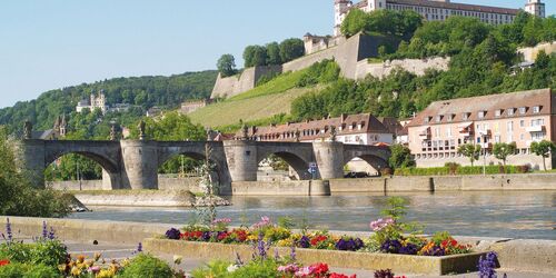 Mainkai, Festung Marienberg