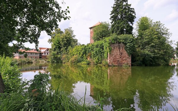 Wasserburg Burgsinn, Foto: Uwe Miethe, Lizenz: DB AG