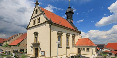 Die Pfarrkirche St. Michael in Heßlar, Foto: Uwe Miethe, Lizenz: DB