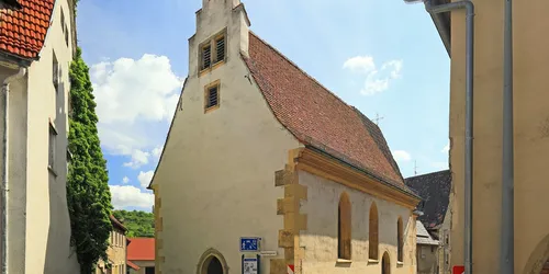 Die Kreuzkapelle in Goßmannsdorf , Foto: Uwe Miethe, Lizenz: DB