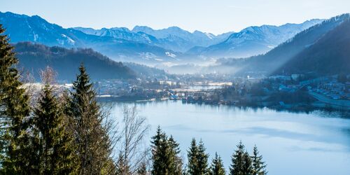 Großer Alpsee, das vielseitige Naturerlebnis im Oberallgäu: der Große Alpsee-Rundweg