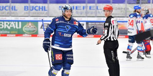 ERC Ingolstadt Spieler auf dem Eis