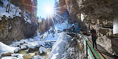 Spektakulär: eine Wanderung durch die Partnachklamm
