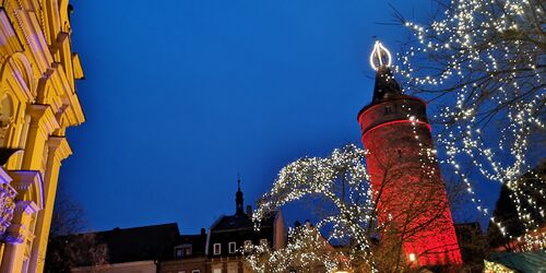 (c) Feineis - Weihnachtskerze Marktturm