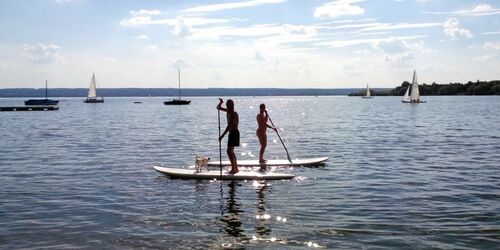 Surfen und Stand-Up-Paddling auf dem Ammersee