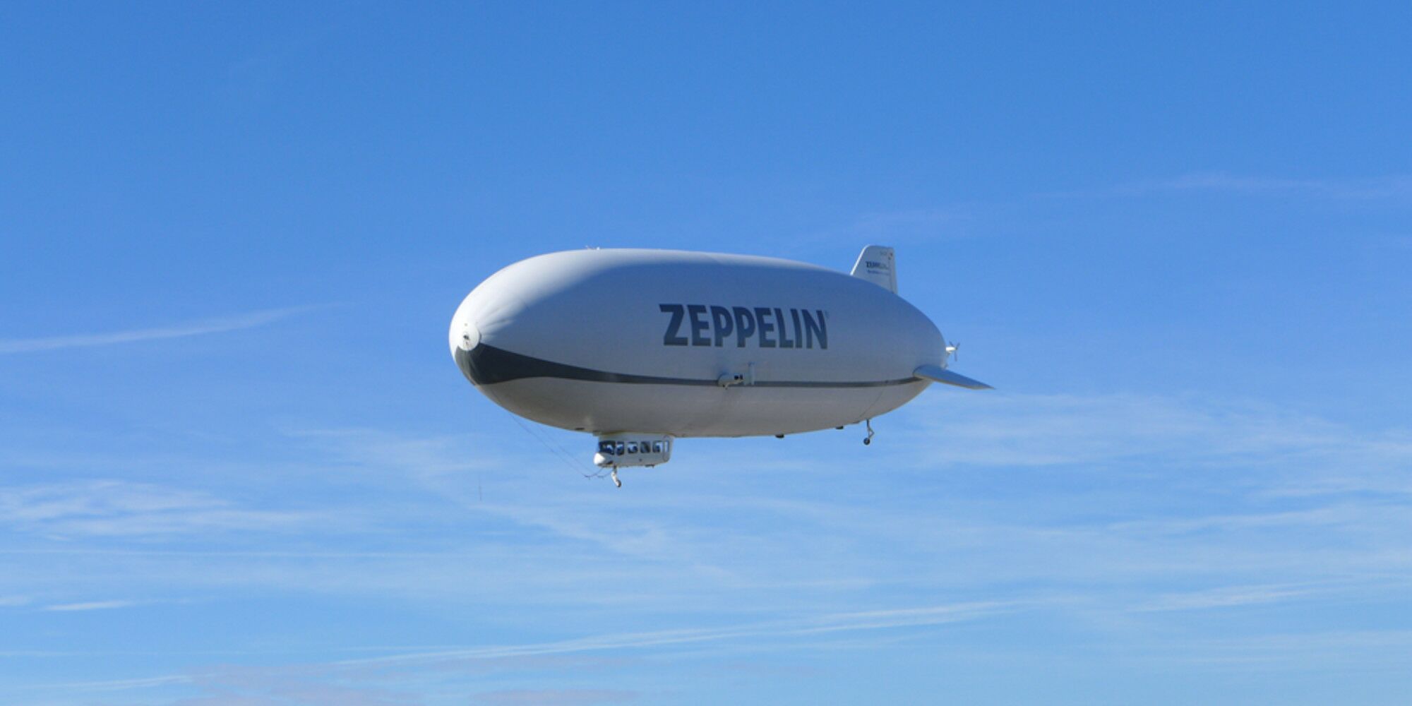 Zeppelin Fliegen Oder Fahren1713985472
