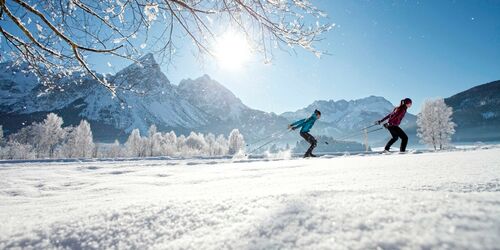 Langlauf und Biathlon im Schatten der Zugspitze