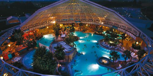 Therme Erding bei München: Groß und einladend