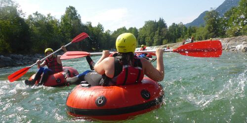 Tubing: Die Isar hinab durch München