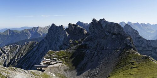 Mit der Karwendelbahn ab Mittenwald in luftige Höhen